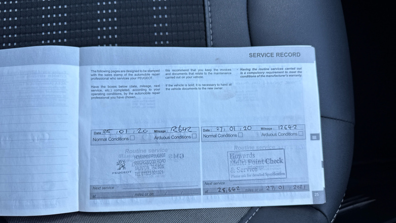 Peugeot 2008 1.2 PureTech 130 Allure Premium 5dr Petrol Estate